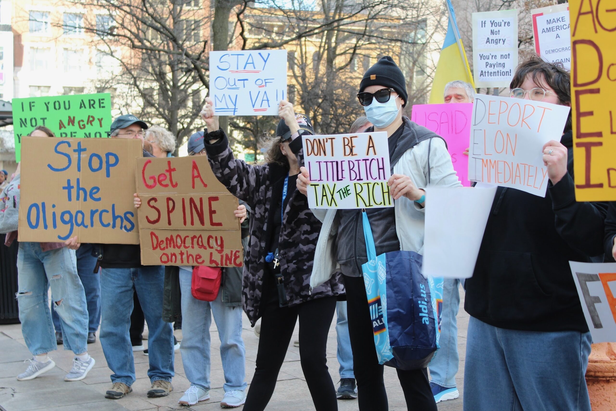 An Off the Rails Roundup